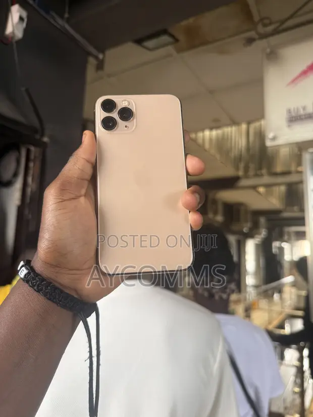 Apple iPhone 11 Pro 64GB Zinari - 1