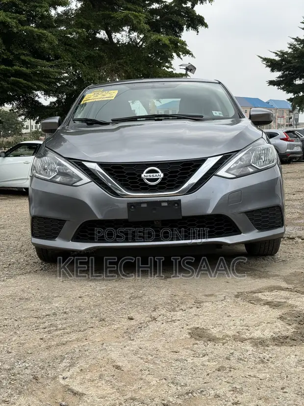 2018 Nissan Sentra SV Gray - 1