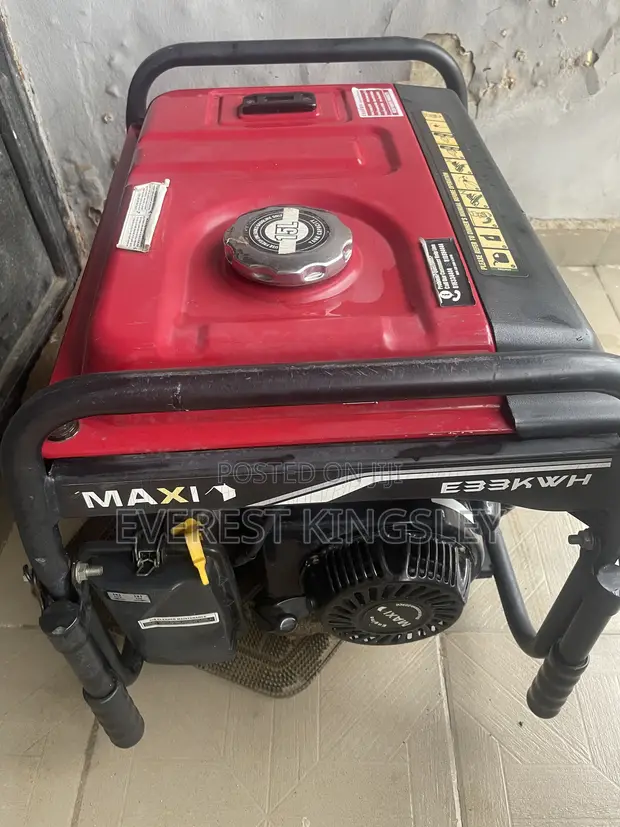 Maxi House Generator 3.3kW Petrol - 1