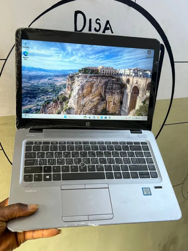 HP EliteBook 840 G3 Laptop - Core i5, 8GB RAM, 256GB SSD - 1