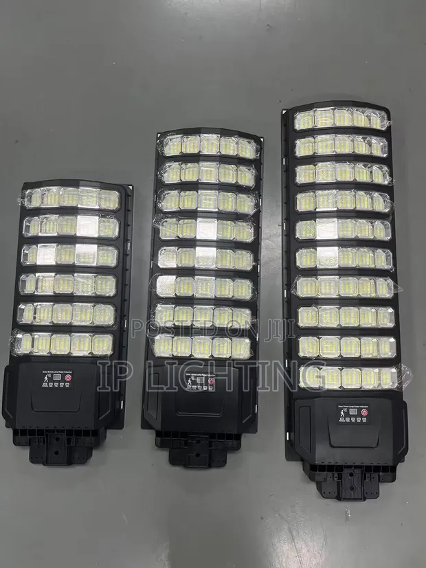 1200W Solar Street Light - 1