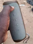 JBL Flip 5 Speaker - 4