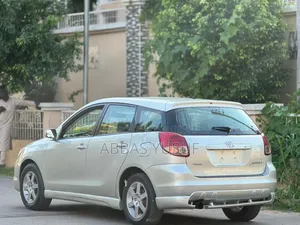 Toyota Matrix 2006 Gold