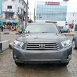 Toyota Highlander SE SUV 2010 - 1