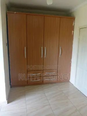 Gidan Kwana 1 Bedroom a John Okafor Estate, Agungi don Sawa