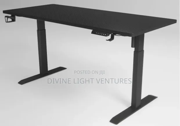 1.6m Black Adjustable Computer Table - 1