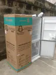 Hisense 225L Double Door Fridge - 2