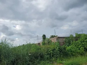2-Bedroom Block of Flats for Sale in Oshimili North