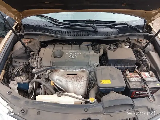 Toyota Camry 2014 Zinari - 1