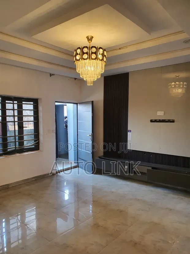2 Bedroom Block of Flats for Rent in Enugu - 1