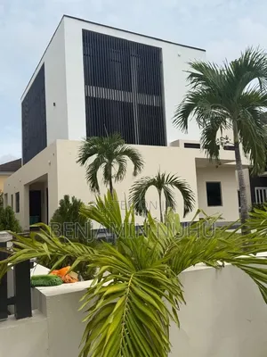 4 Bedroom Fully Detached Duplex with BQ, Pool & Gym in Northern Foreshore
