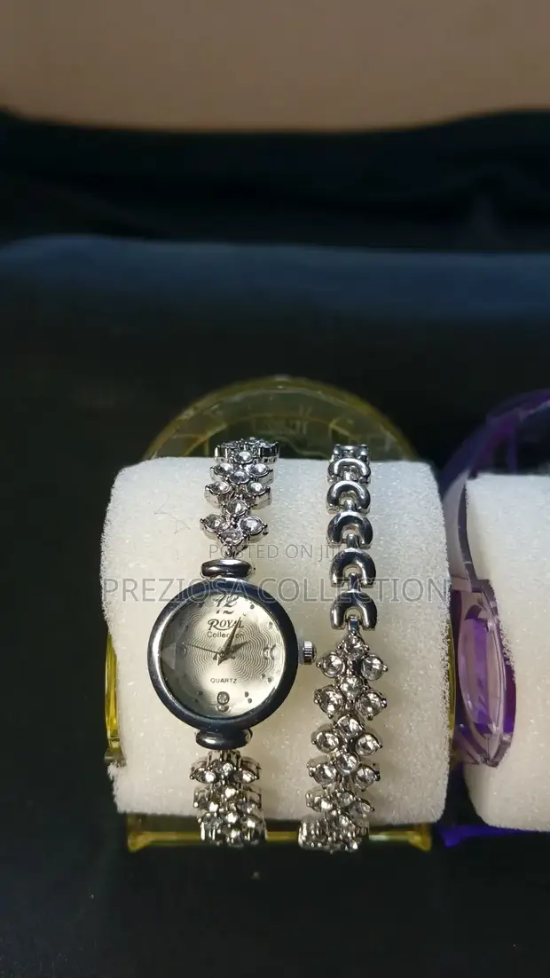 Royal Crown Classy Wristwatch with Matching Bracelet Set - 1