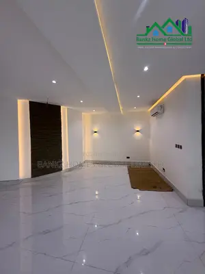 Maisonette mai dakuna 4 don haya a Ikoyi