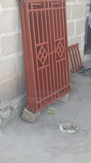Burglary Na Tsaftataccen Taga