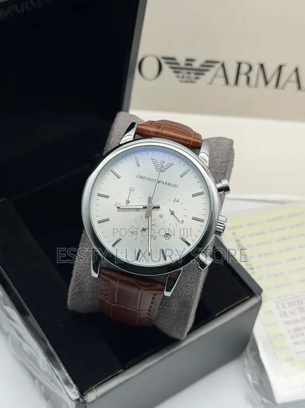 Emporio Armani Luxury Wristwatch - Brand New - 1