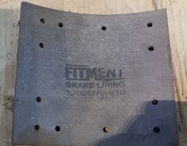 Truck Brake Lining Pad / Brake Shoe Lining - 1