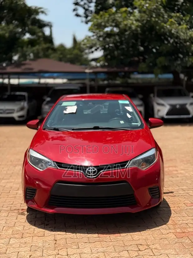 2016 Toyota Corolla LE Sedan - Ja - 1