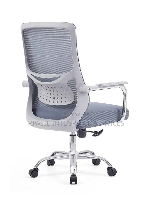 Swivel Mesh Office Chair - Brand New - 1
