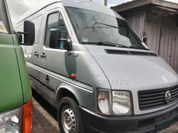 Volkswagen LT 35 Bus 2006 Silver - 1