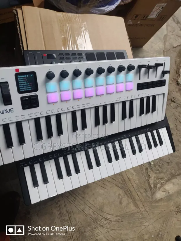 M-Vave SMK37 Pro Midi Studio Keyboard - 1