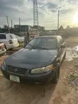 Toyota Camry 1999 Green Automatic - 1