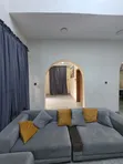 Gidan Duplex Mai Dakuna 4 da Kayayyaki a Wuye Main don Hayar - 3