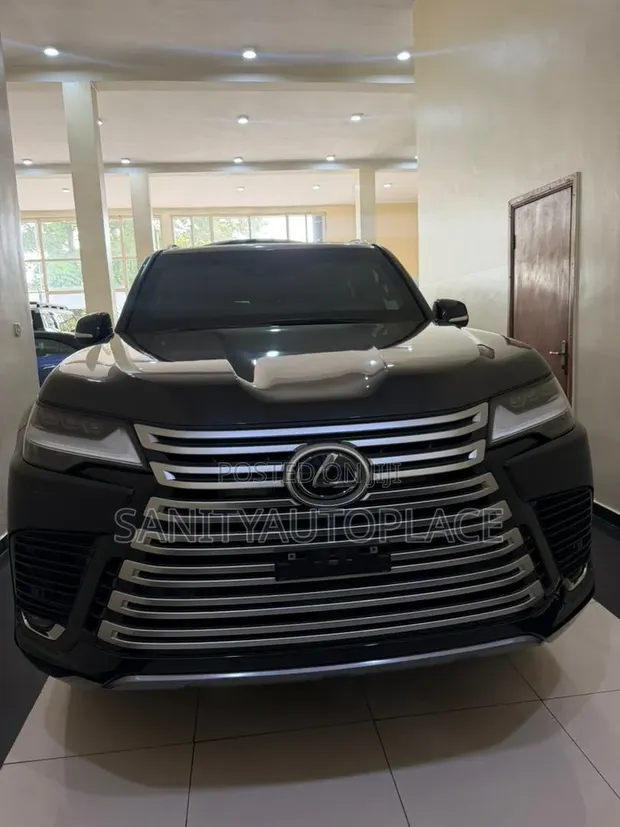 2024 Lexus LX 600 Baka Baka Baƙi - 1