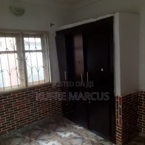 Mini Flat don haya a Adamo, Ikorodu