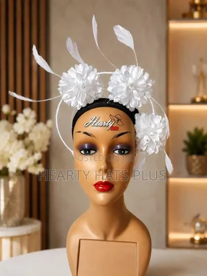 Elegant Handcrafted Fascinator for Special Occasions