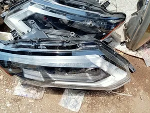 Nissan Rouge 2015 Headlight Replacement