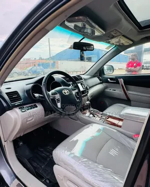 2013 Toyota Highlander Limited Edition