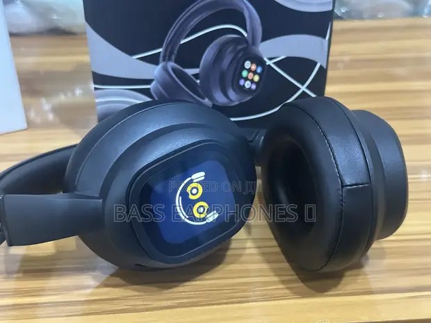 Hyundai X1 Pro Smart Bass Headphones - 1