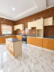 1 Bedroom Shared Apartment in Divine Homes, Ajah - 4