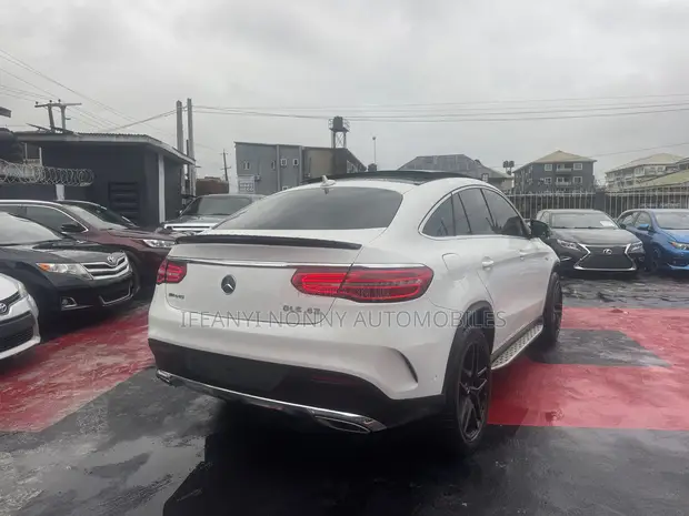 Mercedes-Benz GLE-Class AMG GLE 43 4MATIC 2017 White - 1