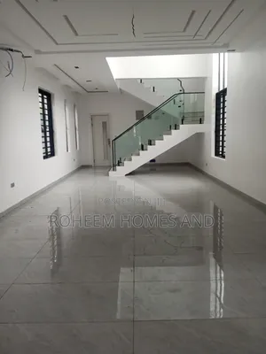 5-Bedroom Duplex da BQ & Pool a Magodo Estate Mai Tsaro