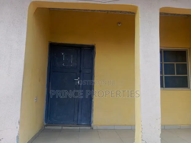 2 Bedroom Block of Flats don haya a Gwagwalada - 1