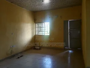 2 Bedroom Block of Flats don haya a Gwagwalada