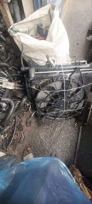 Hyundai Santa Fe 2015 Radiator with Fan and Condenser