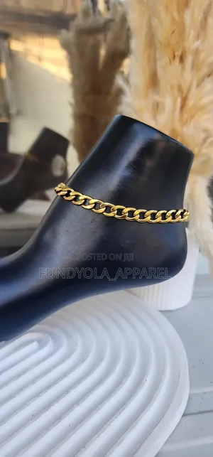 Cuban Inspired Leg Chain
