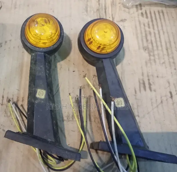 Tushen Alamar Gefen Jirgin Sama na LED - Ja/Rawaya - 1