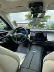 Mercedes-Benz E350 2024 Green - 3