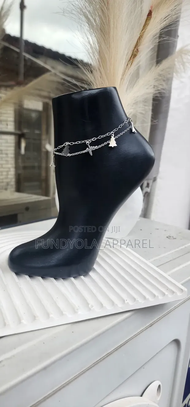 Beautiful Layered Charmed Anklet Leg Chain - 1