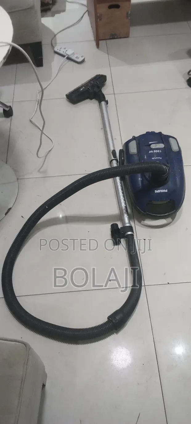 Used Philips PowerLife 1800W Vacuum Cleaner - 1