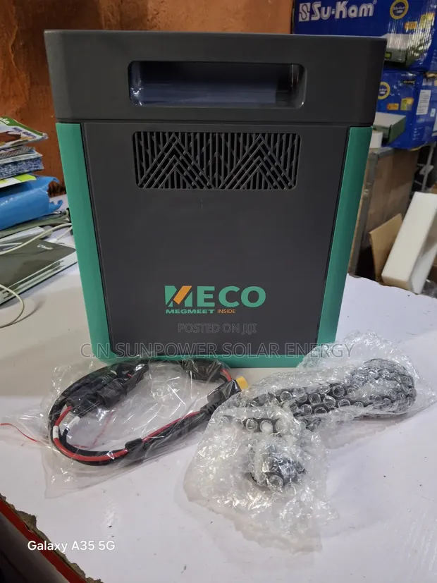 Meco 2000W / 2kWh Solar Generator - 1