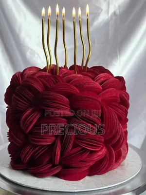 Bikin Ranar Haihuwa - Keken Ja Mai Buttercream