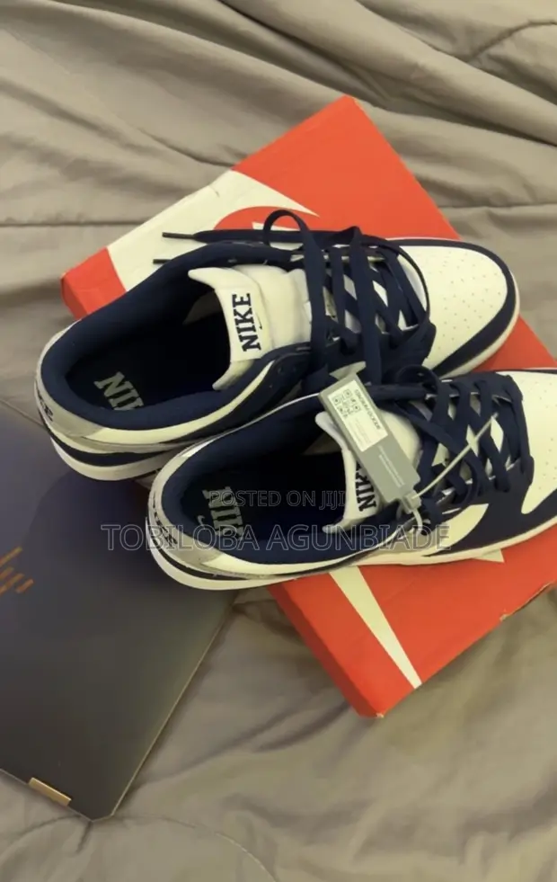 Nike Dunk Low Midnight Navy/Light Smoke Grey - 1