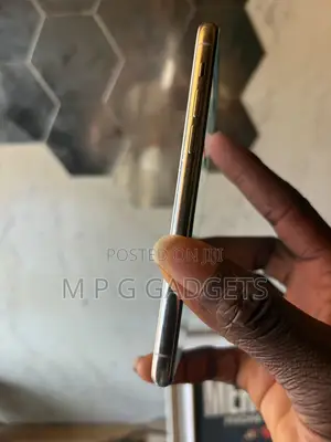 Apple iPhone 11 Pro 64GB White