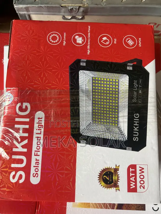Sukhig 200W Solar Flood Light - 1