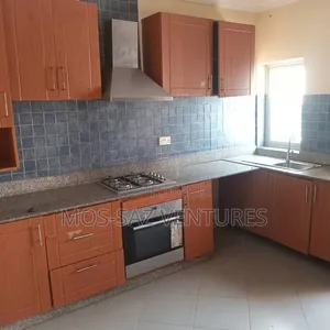 2 Bedroom Flat da BQ a Hada a Lekki Phase 1