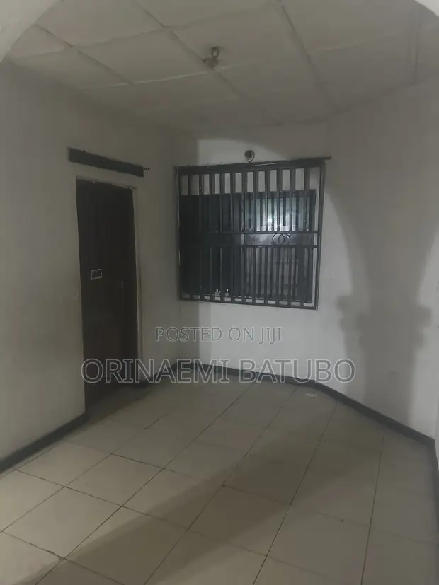 3 Bedroom Bungalow for Rent in Port Harcourt - 1